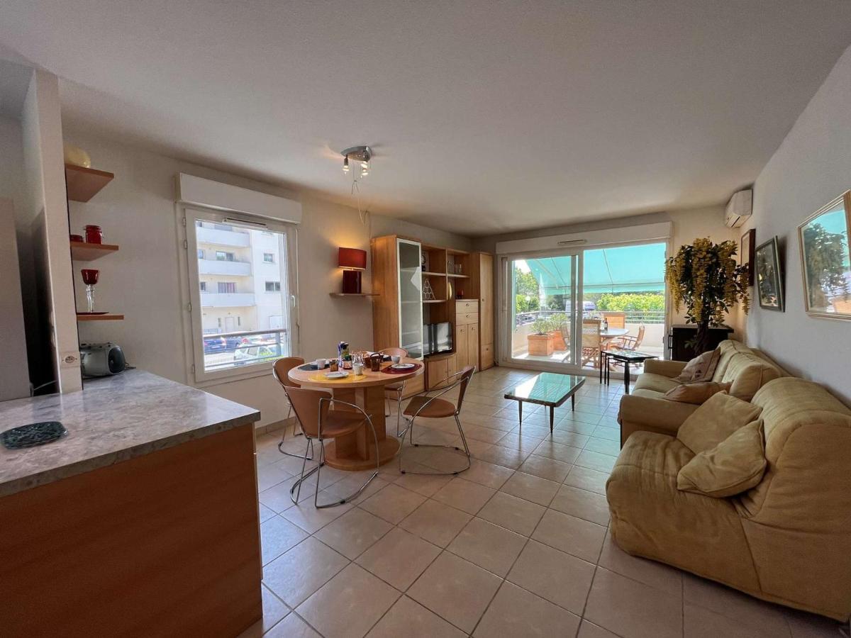 Appartement Lumineux A 1,5 Km De La Avec 2 Terrasses - - Fr-1-226a-159 Fréjus